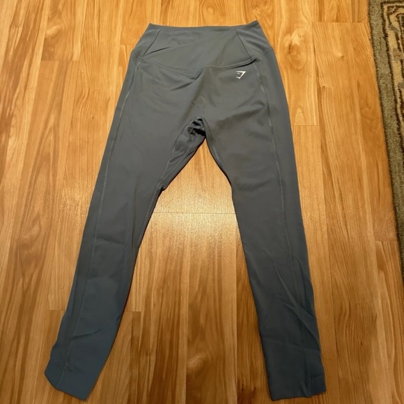 Gymshark Cross Over Blue Fitted Crop Legging - Picture 2 of 7